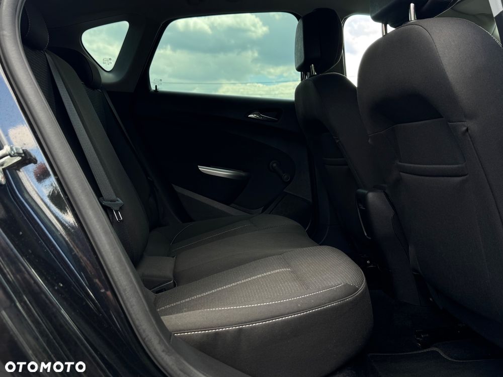 Opel Astra 1.4 Turbo Design Edition - 6