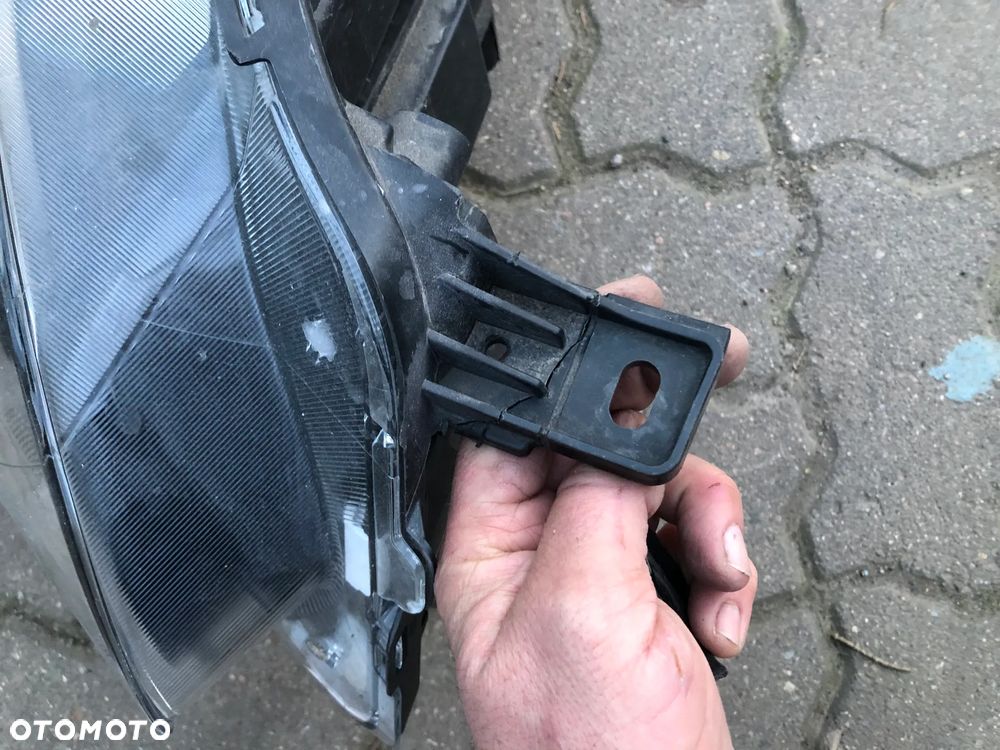 KUGA MK4 LAMPA PRAWA FULL LED - 4
