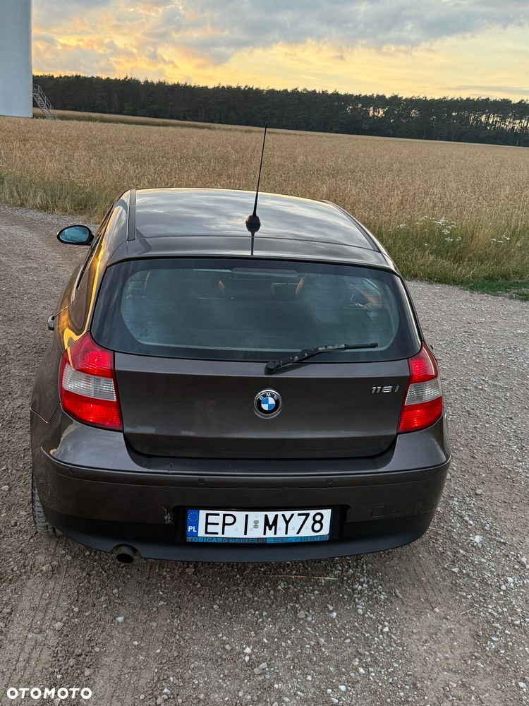 BMW Seria 1 116i - 6