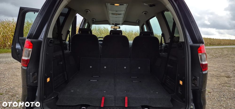 Ford Galaxy 2.0 TDCi Ghia MPS6 - 11
