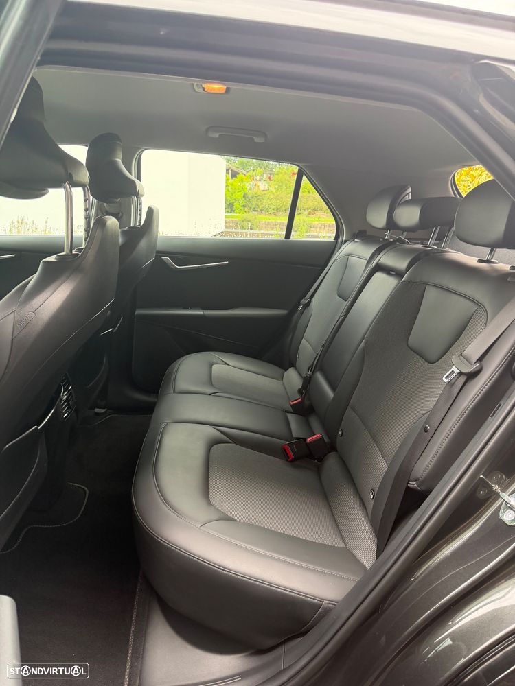 Kia e-Niro 64kWh - 11