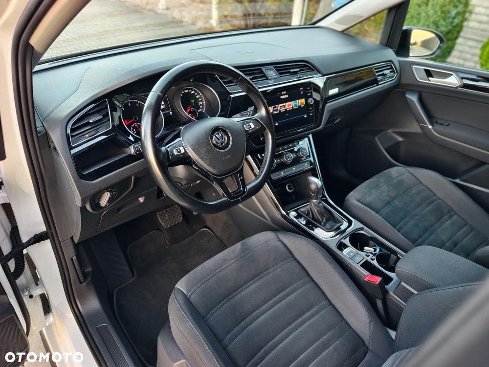 Volkswagen Touran 2019 photo 5