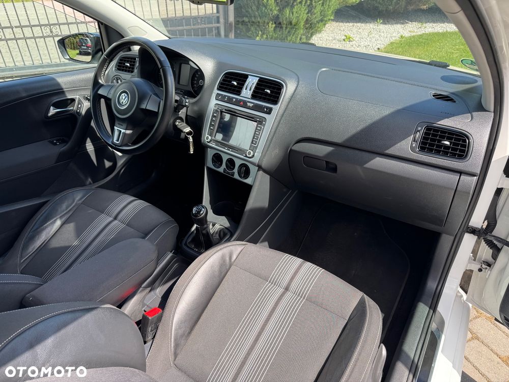 Volkswagen Polo 1.6 TDI Comfortline - 15