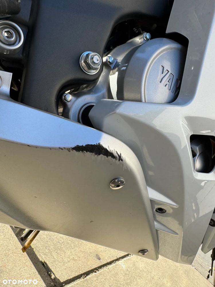 Yamaha YZF - 7