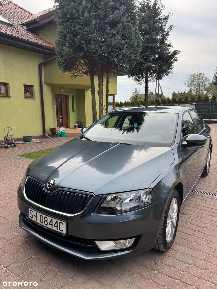 Skoda Octavia 1.6 TDI Active - 10