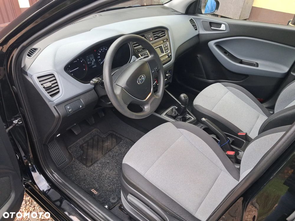 Hyundai i20 1.25 Classic + - 21