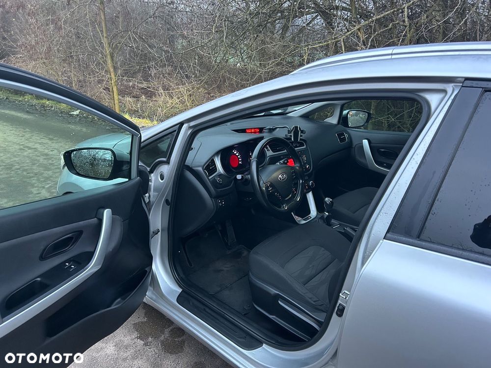 Kia Ceed 1.6 CRDi S - 13
