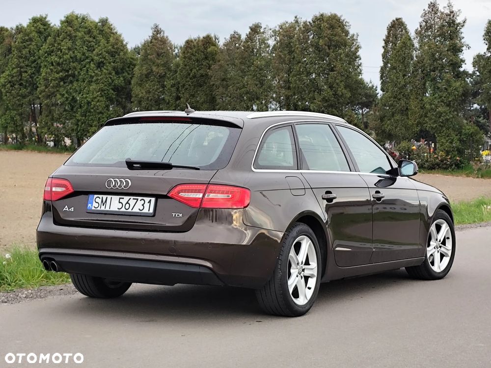 Audi A4 Avant 2.0 TDI - 24