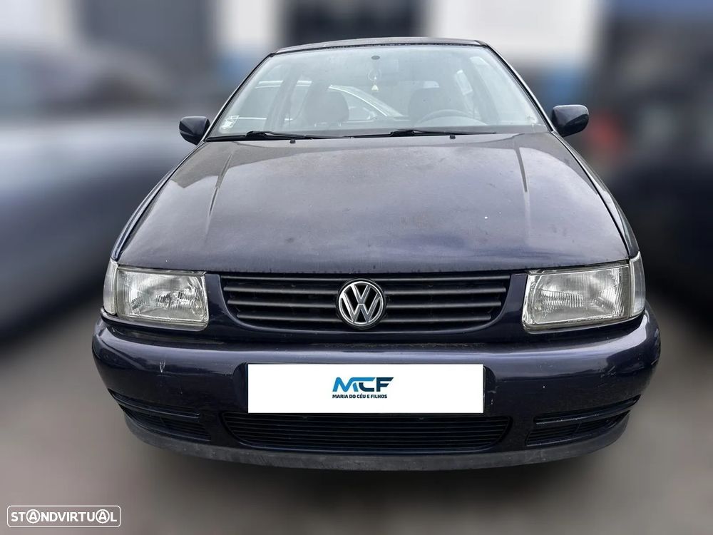VW Polo 1.0 de 1997 para peças - 1