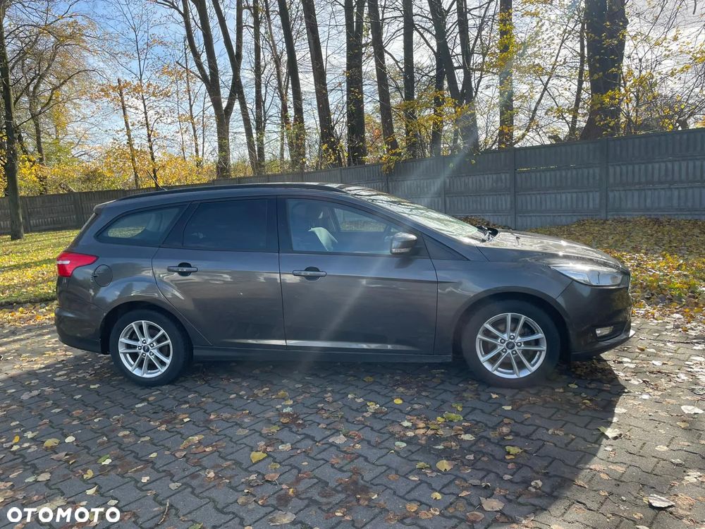 Ford Focus 1.5 TDCi Trend - 5