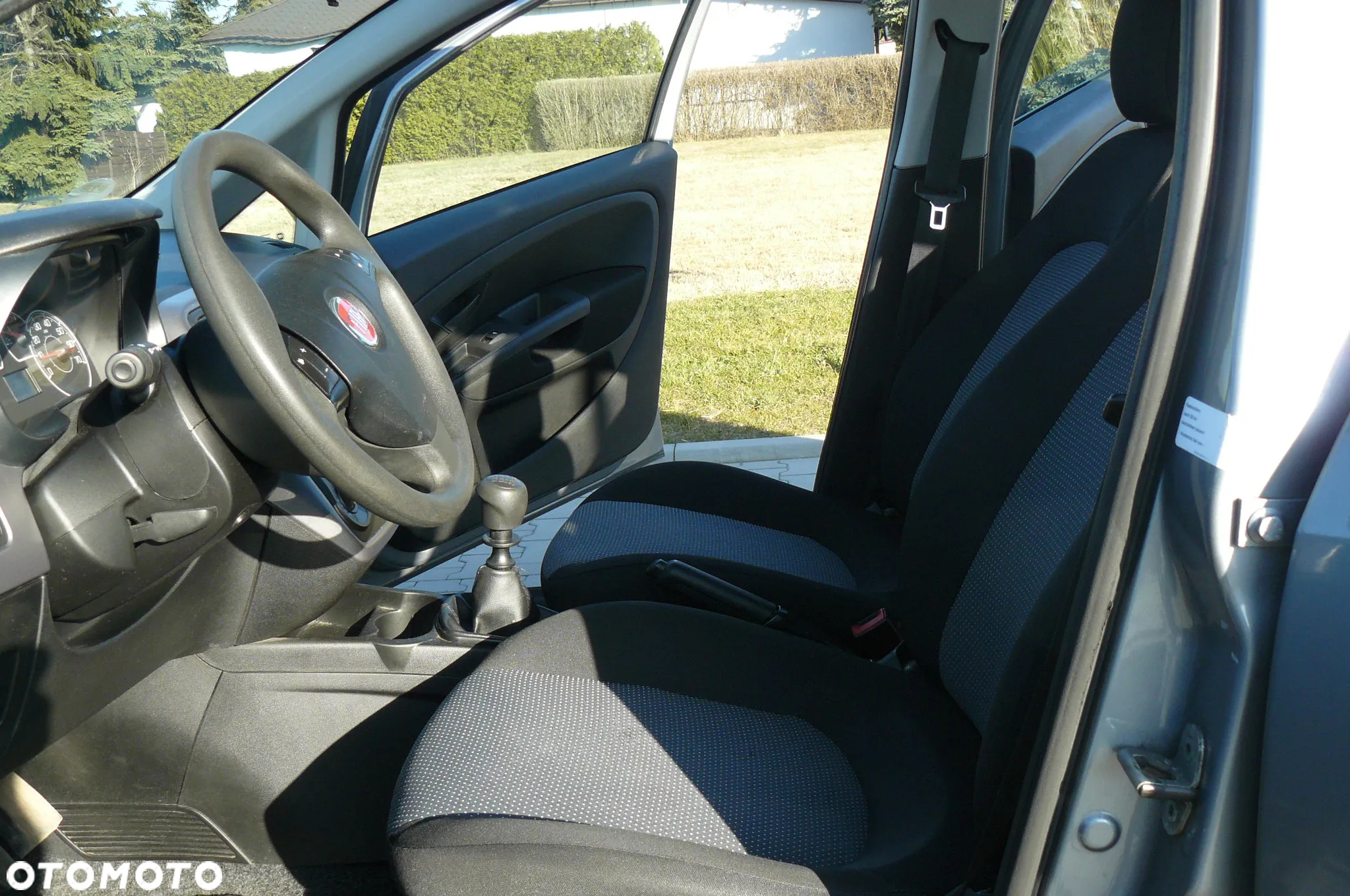 Fiat Grande Punto - 21