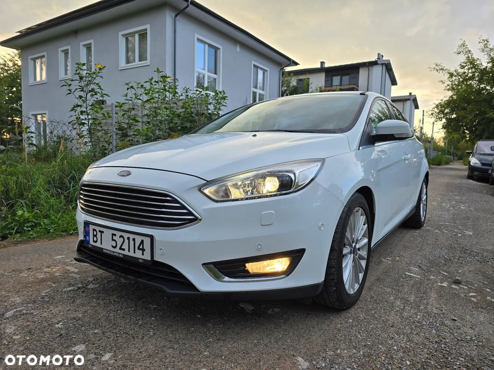 Ford Focus 1.0 EcoBoost Titanium ASS PowerShift - 5