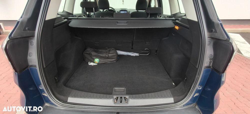 Ford Kuga 1.5 EcoBoost 4WD Aut. Trend - 9