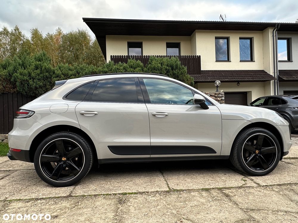 Porsche Macan Standard - 3