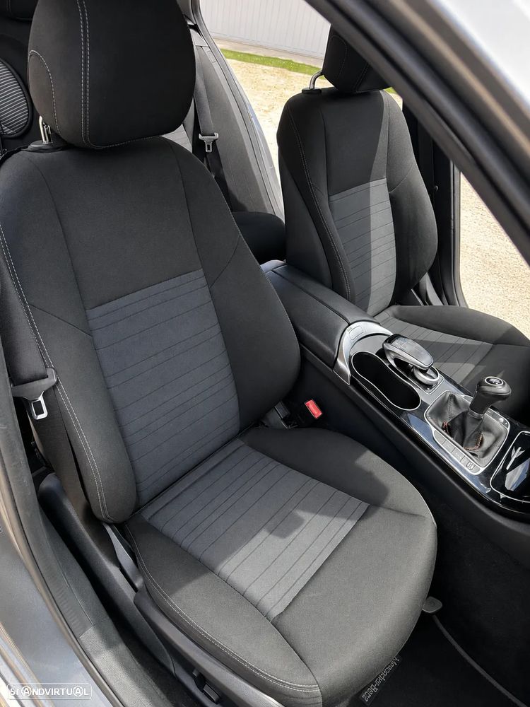 Mercedes-Benz C 200 d Avantgarde - 8