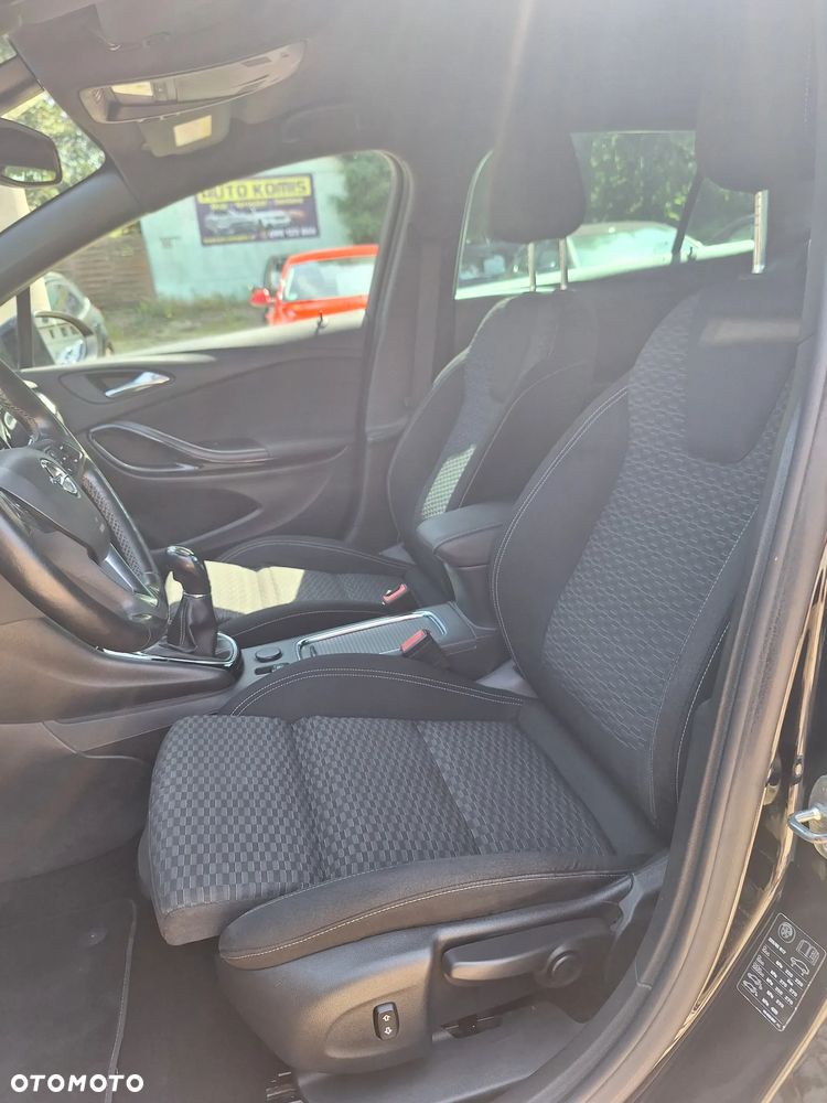Opel Astra 1.4 Turbo Start/Stop Ultimate - 19