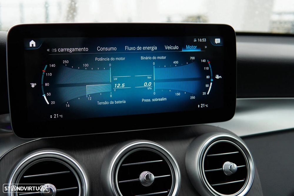 Mercedes-Benz GLC 300 e 4Matic - 48