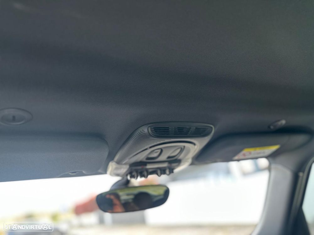 MINI 5 Portas Cooper D 60 Years Chili - 28