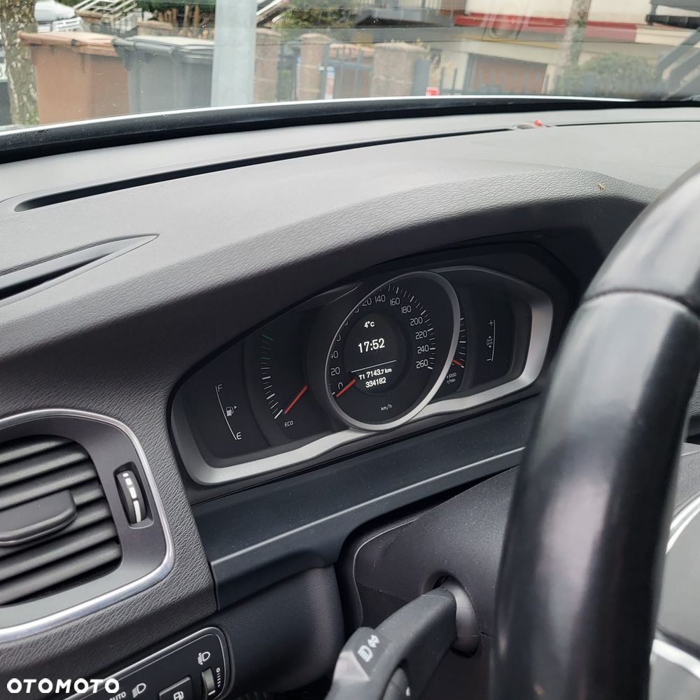 Volvo V60 D4 - 6