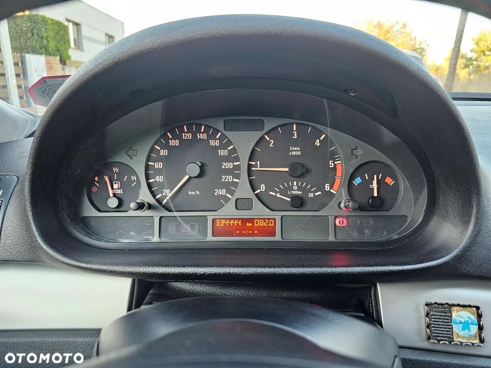 BMW Seria 3 320d DPF Edition Fleet - 14