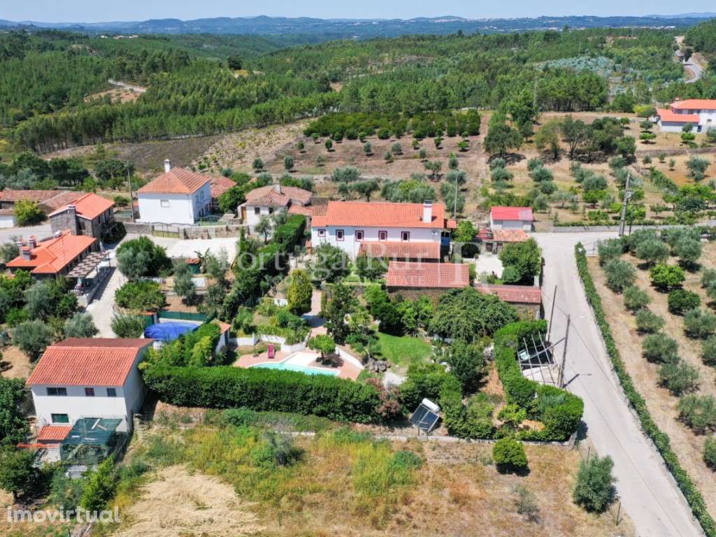 Turismo rural rústico na Beira Interior com 8 quartos - Grande imagem: 4/42