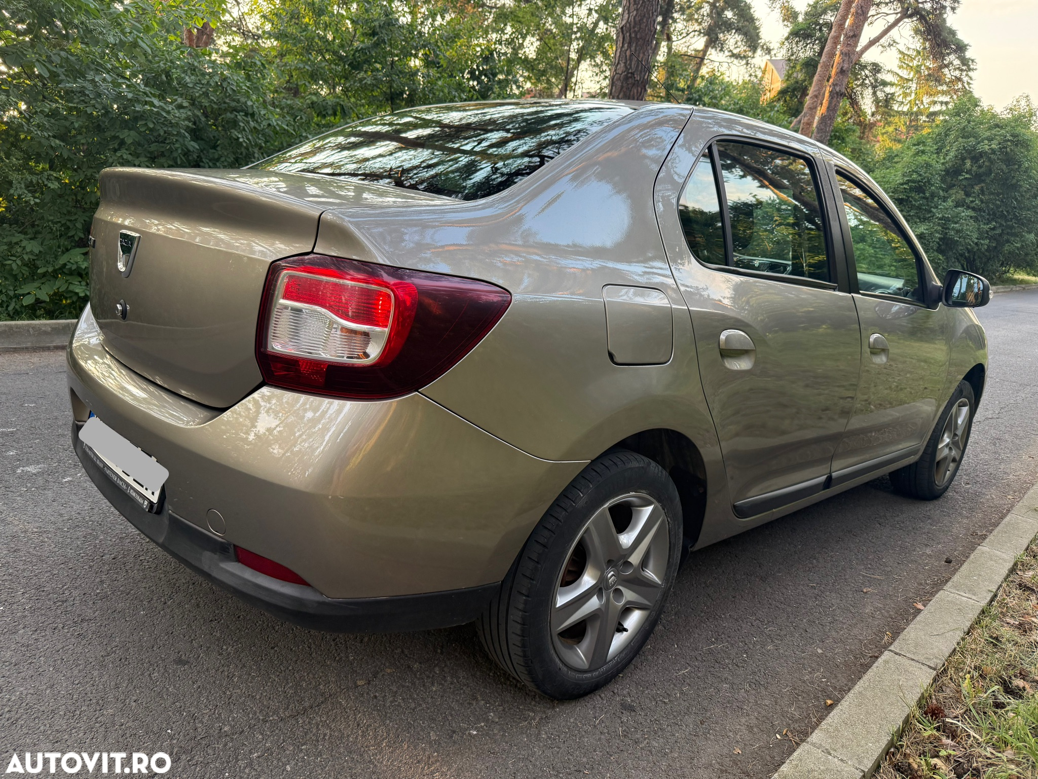 Dacia Logan - 8