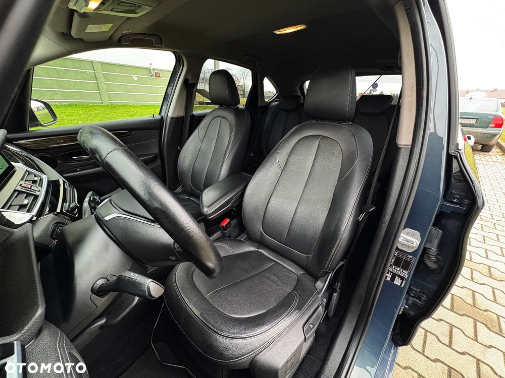 BMW Seria 2 218d Luxury Line - 14