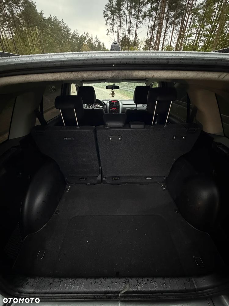 Suzuki Grand Vitara 2.0 20th Anniversary - 8