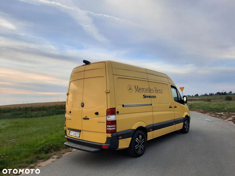 Mercedes-Benz Sprinter - 7