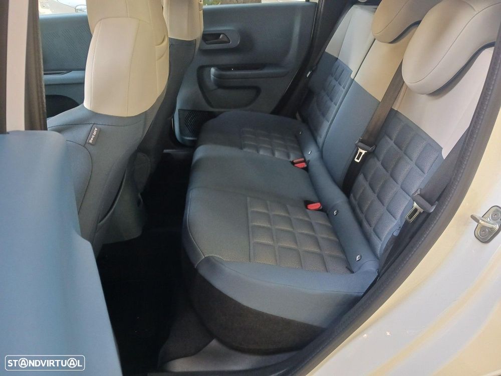 Fiat Grande Panda 1.2 Hybrid La Prima eDCT - 32