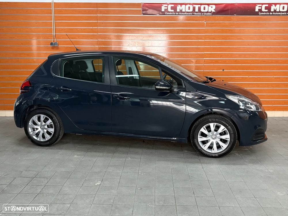 Peugeot 208 1.6 BlueHDi Active - 4