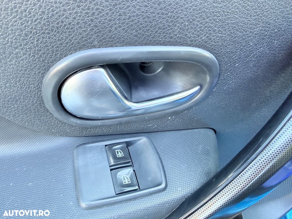 Dacia Logan 1.5 dCi Stepway - 23