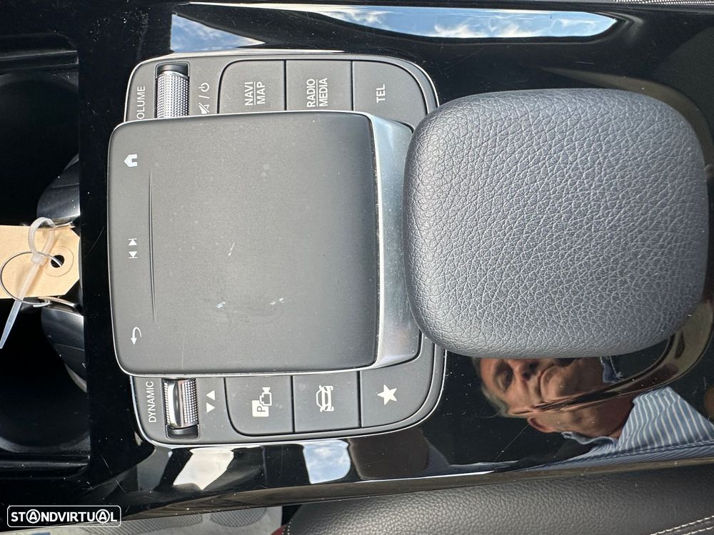 Mercedes-Benz A 250 e Style Plus - 23