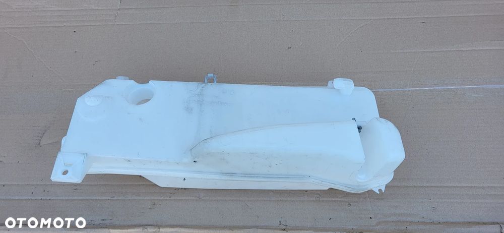 ZBIORNICZEK SPRYSKIWACZY TOYOTA PROACE EXPERT 9809803280 - 2