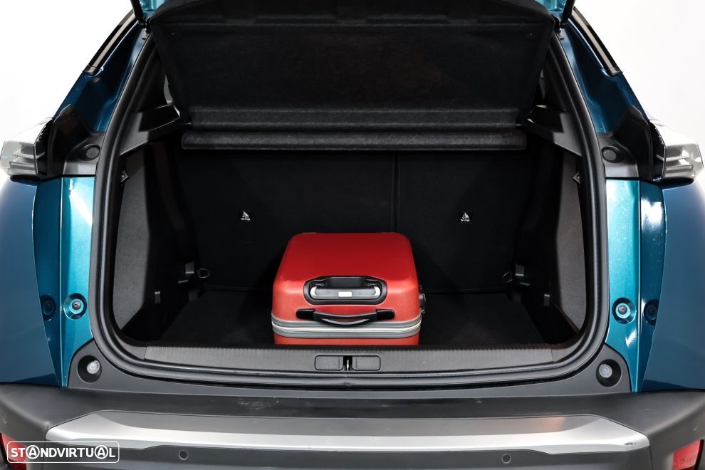 Peugeot 2008 1.2 PureTech Allure - 26