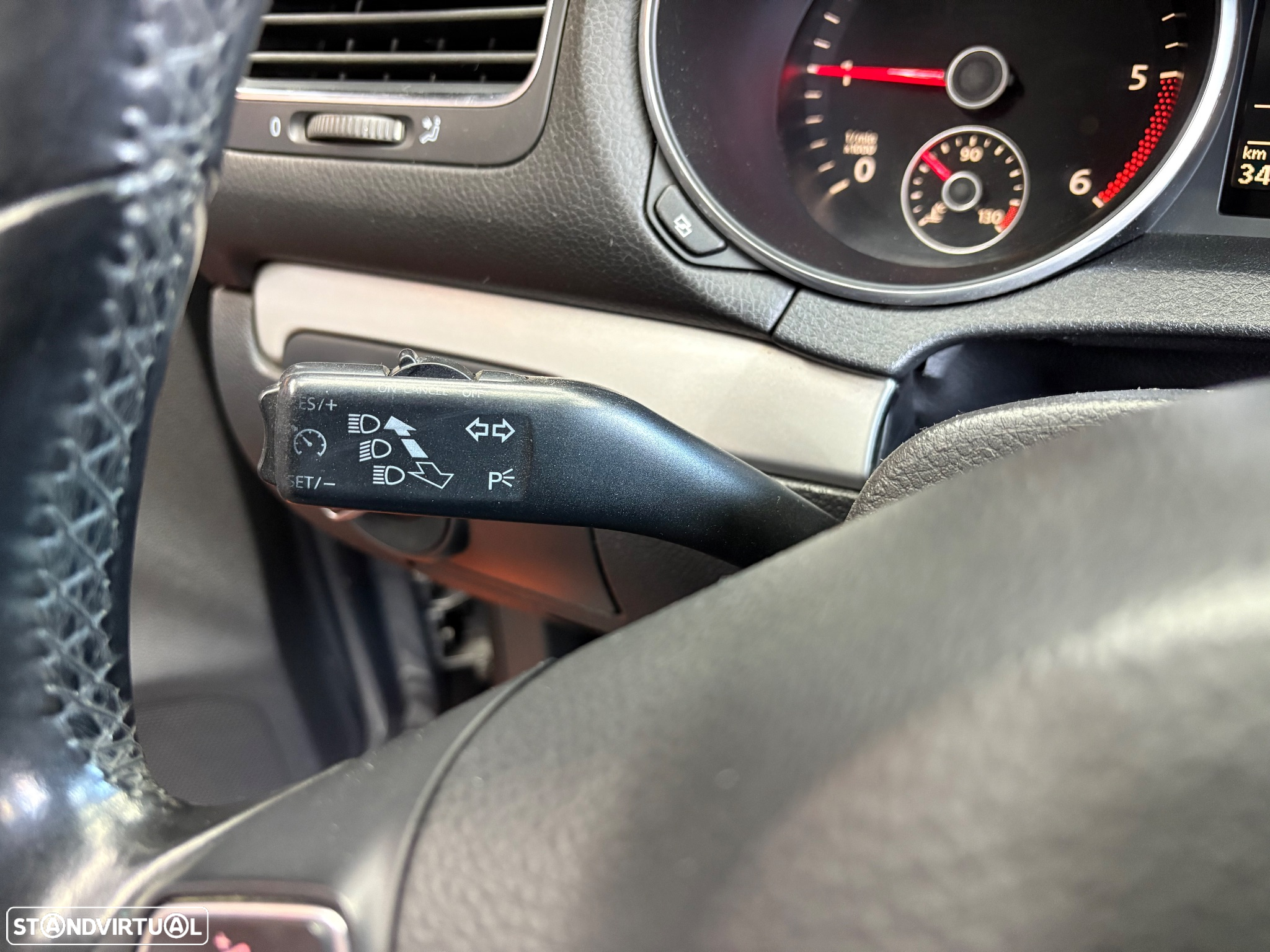 VW Golf 2.0 TDi Sport - 40