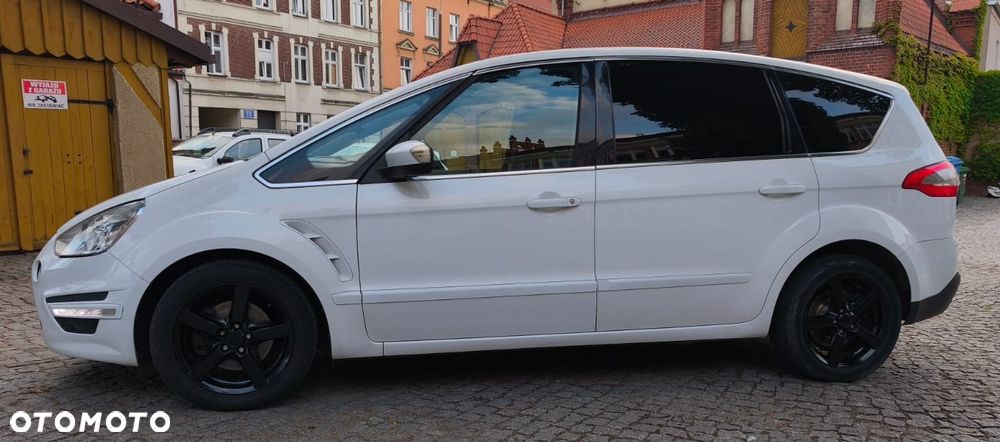 Ford S-Max 2.0 TDCi DPF Titanium - 4