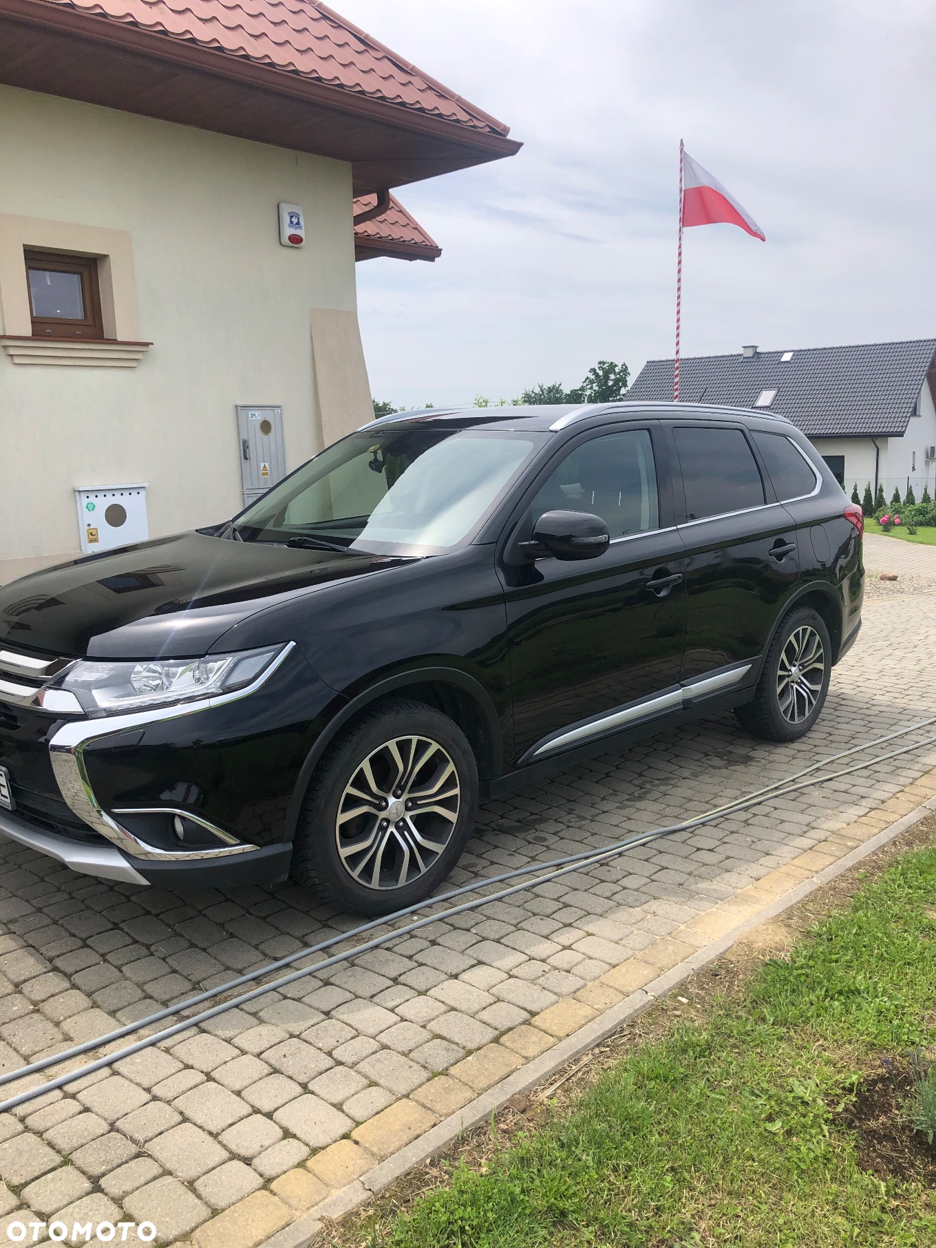 Mitsubishi Outlander 2.0 Intense 4WD CVT - 2