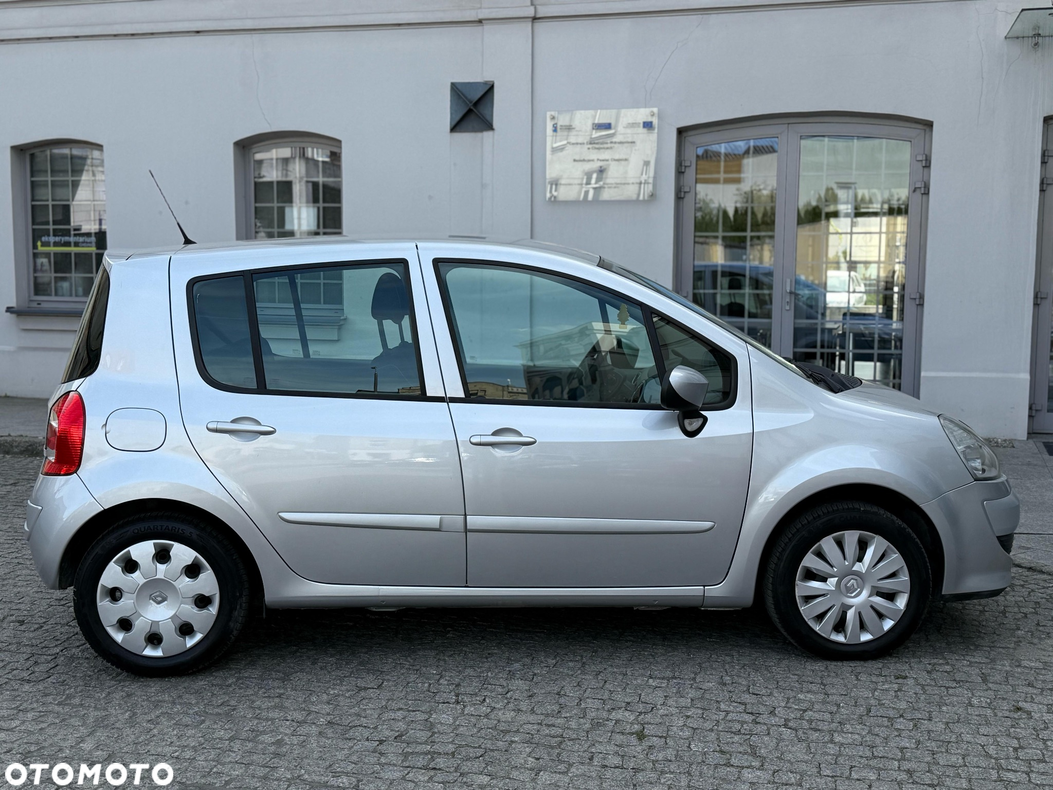 Renault Modus 1.2 16V Privilege - 13