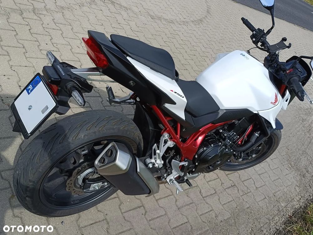 Honda Hornet - 4