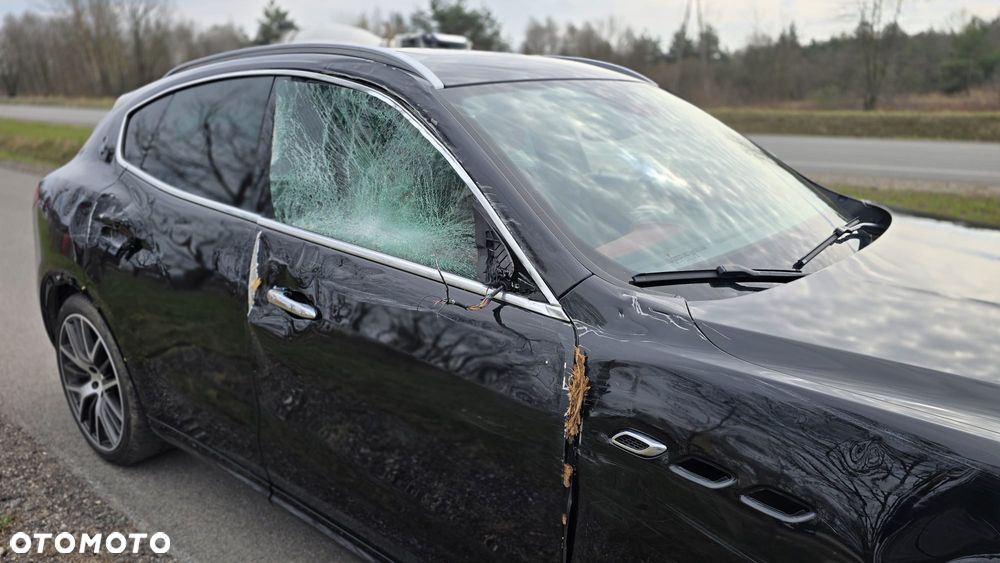 Maserati Levante S Q4 GranSport - 10