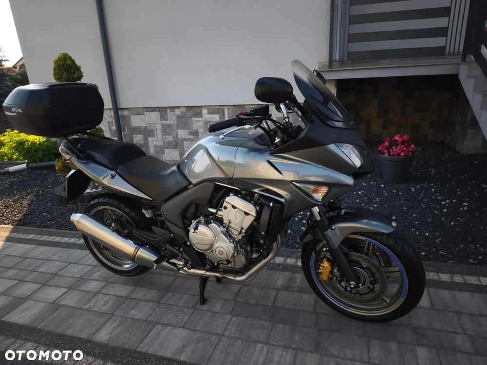 Honda CBF - 3