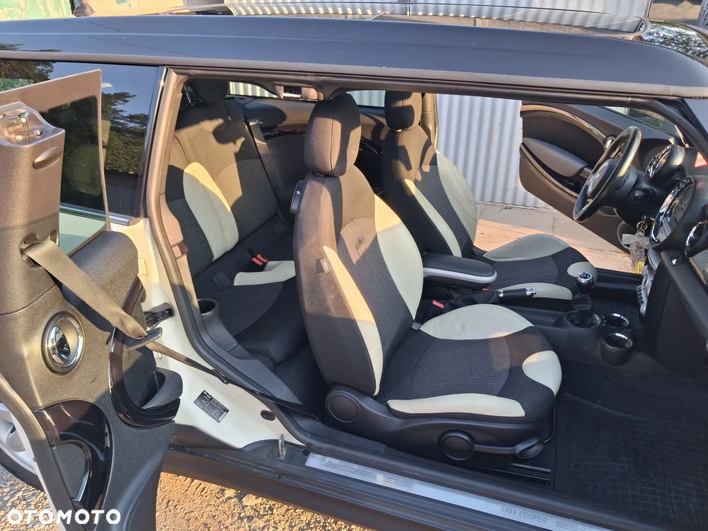 MINI Clubman - 18