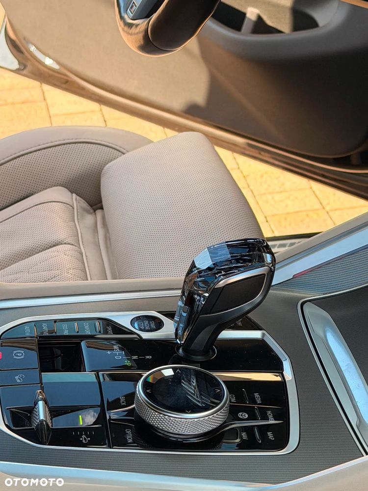 BMW X6 - 17