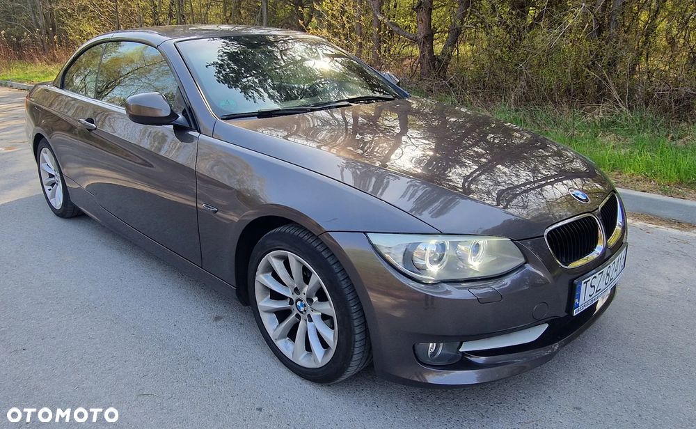 BMW Seria 3 318i M Sport Edition - 22