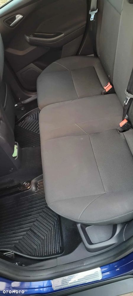 Ford Focus - 18