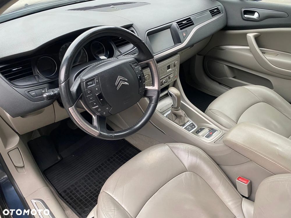 Citroën C5 3.0 HDi V6 Exclusive - 6