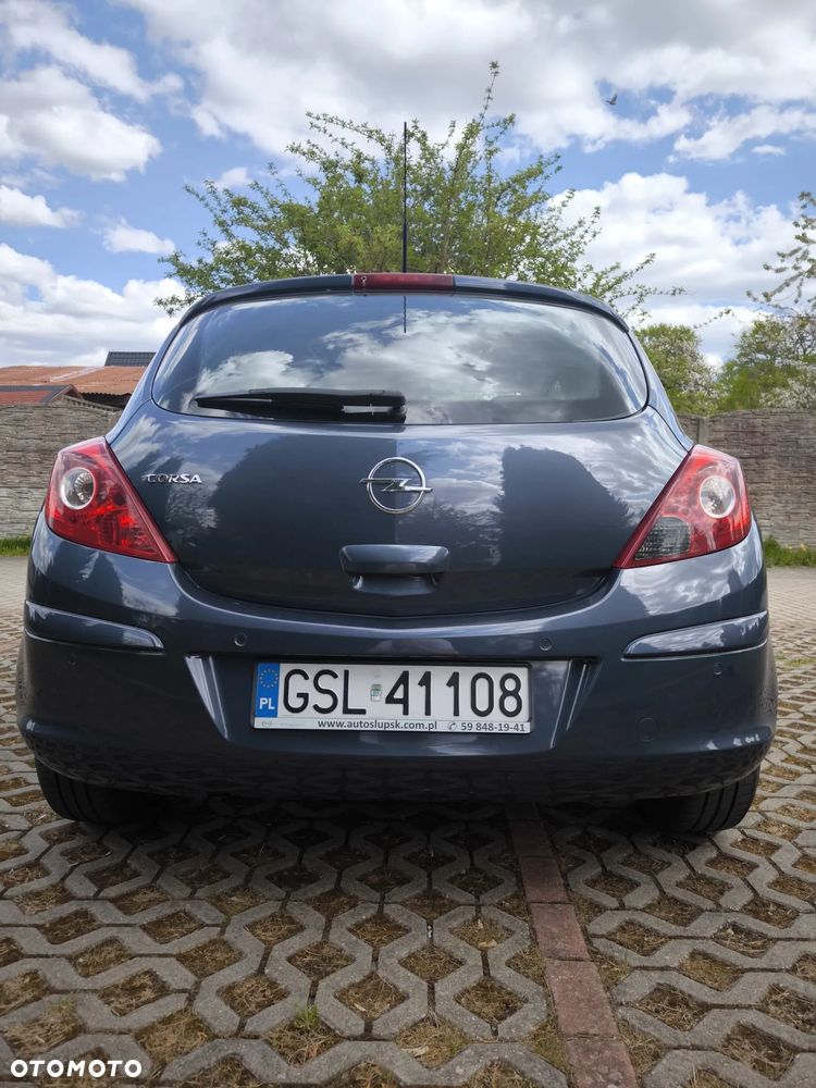 Opel Corsa 1.2 16V Cosmo - 6