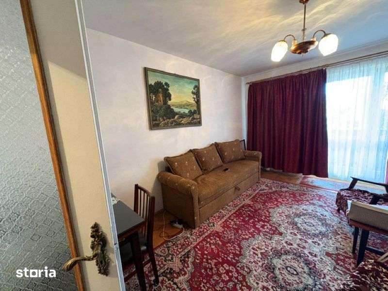 Apartament 3 camere, balcon și lift – Dâmbul Pietros Bd 1848 — fotografia 1