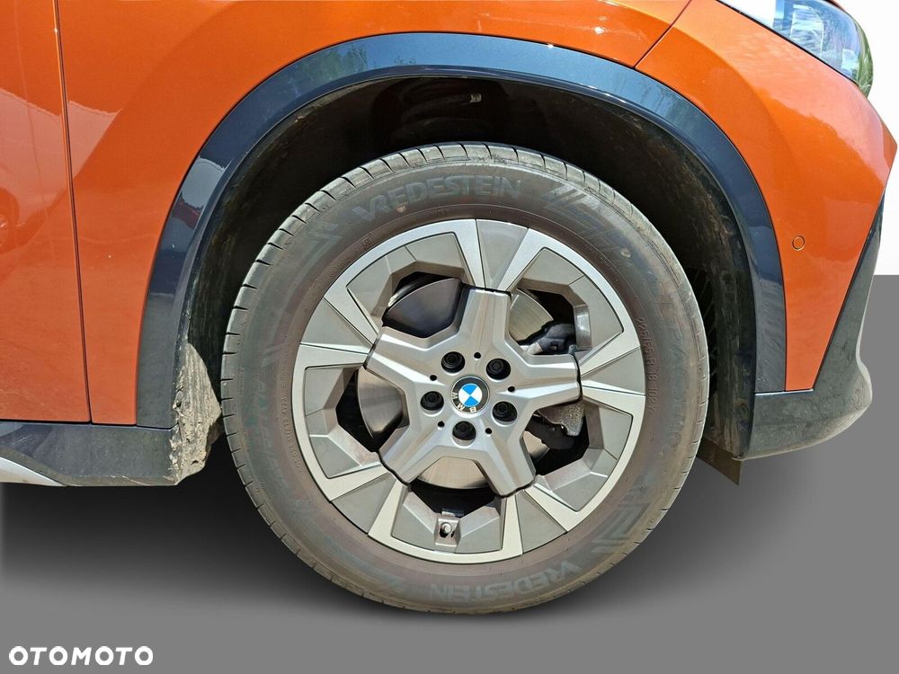 BMW X1 xDrive23i mHEV xLine sport - 10